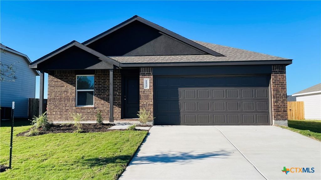 1122 Campbellton Drive, Bells, TX 76504