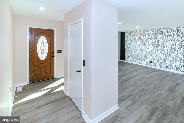 6437 JEFFERSONTON RD, Jeffersonton, VA 22724