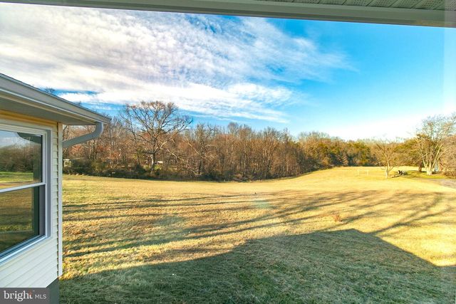 6437 JEFFERSONTON RD, Jeffersonton, VA 22724