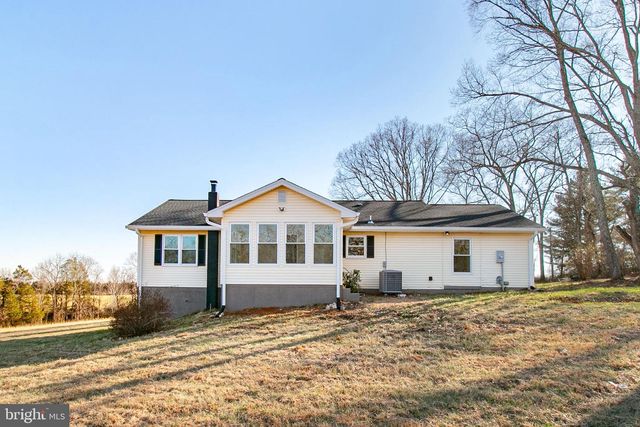 6437 JEFFERSONTON RD, Jeffersonton, VA 22724