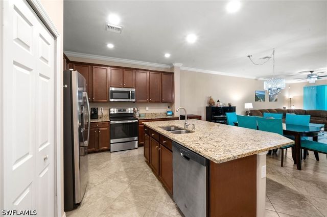 9086 Woodhurst DR, Naples, FL 34120