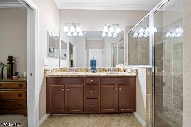 9086 Woodhurst DR, Naples, FL 34120