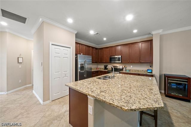 9086 Woodhurst DR, Naples, FL 34120