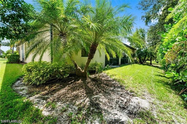 9086 Woodhurst DR, Naples, FL 34120