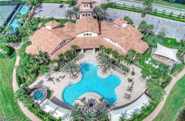 9086 Woodhurst DR, Naples, FL 34120