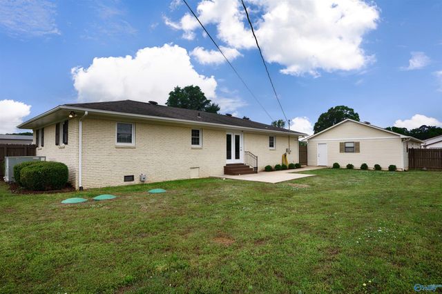 16021 Oneal Road, Athens, AL 35614