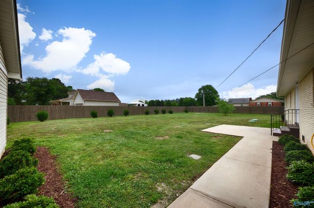 16021 Oneal Road, Athens, AL 35614