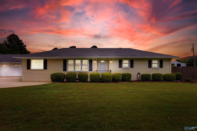 16021 Oneal Road, Athens, AL 35614