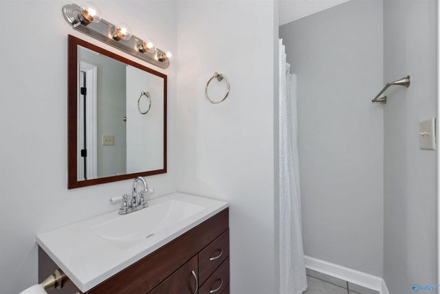 16021 Oneal Road, Athens, AL 35614