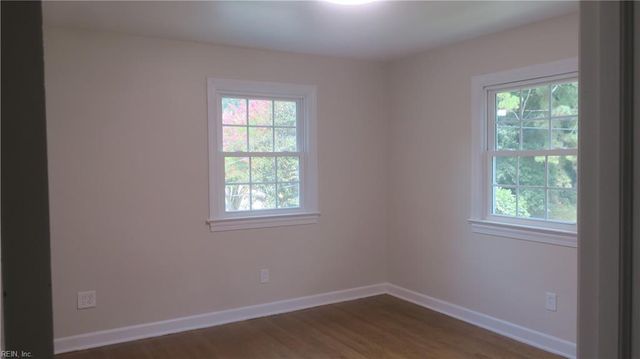 415 Pin Oak RD, Newport News, VA 23601