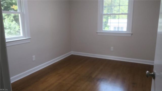 415 Pin Oak RD, Newport News, VA 23601