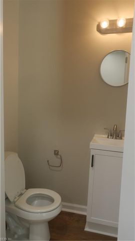 415 Pin Oak RD, Newport News, VA 23601