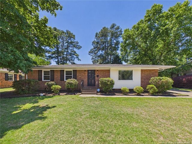 2621 Huntington Road, Fayetteville, NC 28303