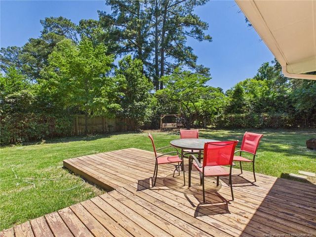 2621 Huntington Road, Fayetteville, NC 28303