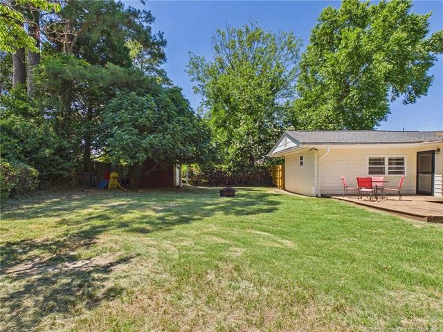 2621 Huntington Road, Fayetteville, NC 28303