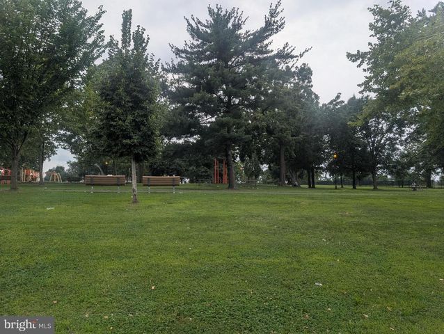 3183 N ROSEDALE AVE, Camden, NJ 08105