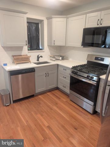 3183 N ROSEDALE AVE, Camden, NJ 08105