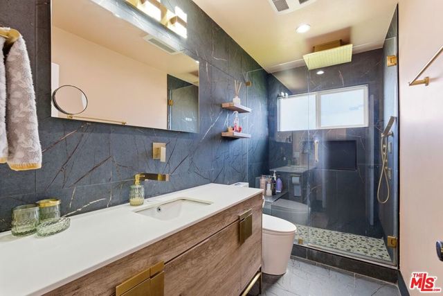 23320 Bassett Street, West Hills, CA 91307