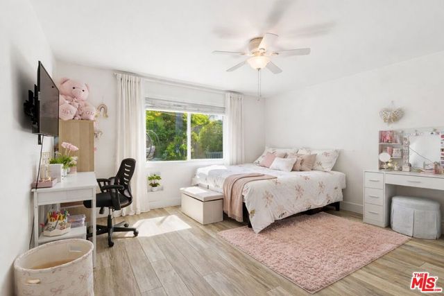 23320 Bassett Street, West Hills, CA 91307