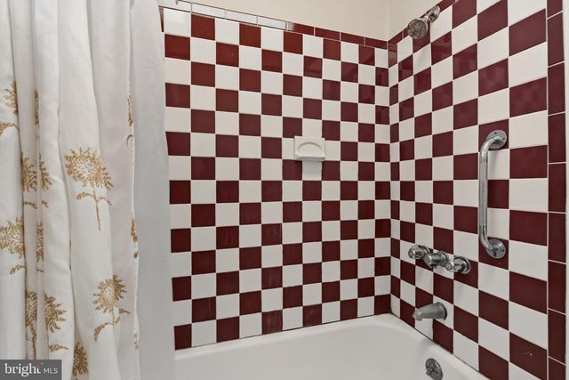 3477 HOLMEAD PL NW, Washington, DC 20010