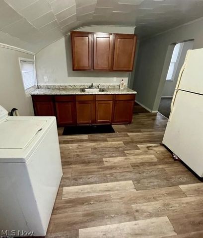 2919 E 64th Street, Cleveland, OH 44127
