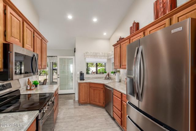 17820 N 136TH Court, Sun City West, AZ 85375