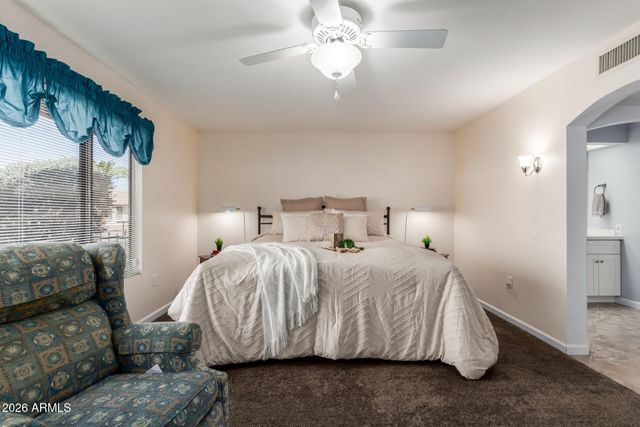 17820 N 136TH Court, Sun City West, AZ 85375