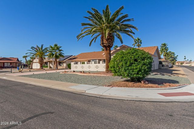 17820 N 136TH Court, Sun City West, AZ 85375