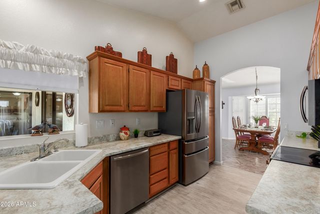 17820 N 136TH Court, Sun City West, AZ 85375