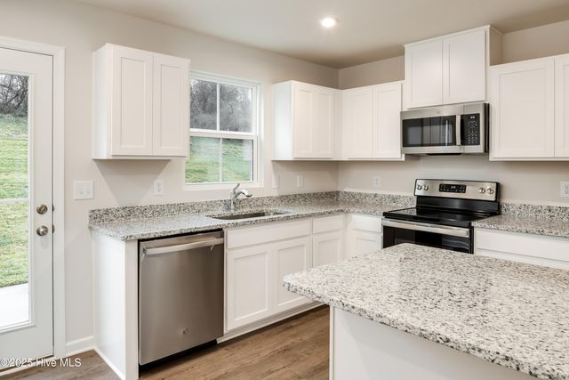 1496 Pine Log Trail, Bolivia, NC 28422