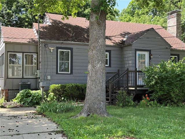 4500 Fisher Street, Kansas City, KS 66103