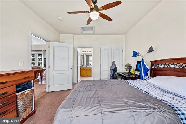 6116 SCHOONER CIR, King George, VA 22485