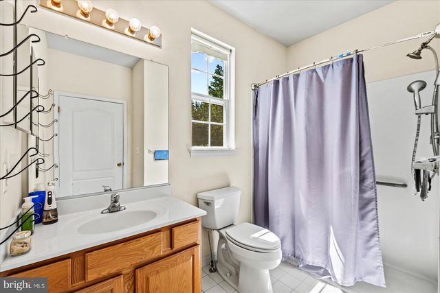 6116 SCHOONER CIR, King George, VA 22485