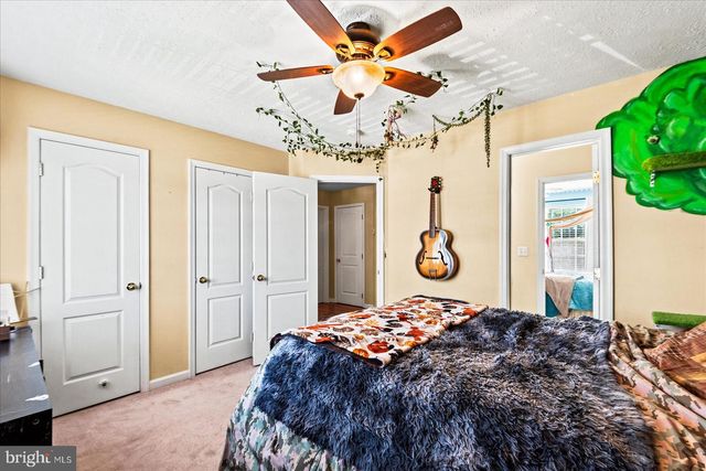 6116 SCHOONER CIR, King George, VA 22485