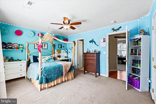 6116 SCHOONER CIR, King George, VA 22485