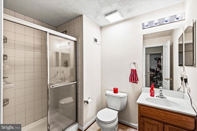 6116 SCHOONER CIR, King George, VA 22485