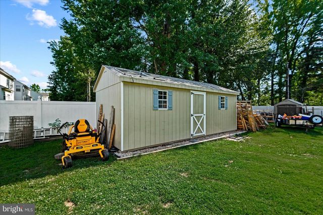 6116 SCHOONER CIR, King George, VA 22485