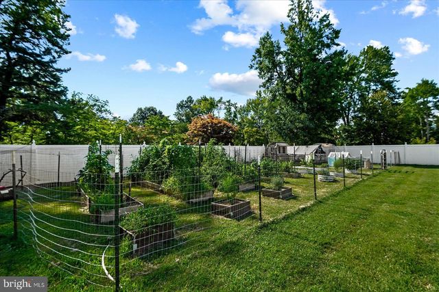 6116 SCHOONER CIR, King George, VA 22485