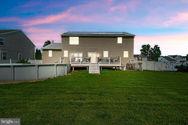 6116 SCHOONER CIR, King George, VA 22485