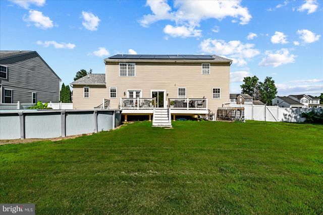 6116 SCHOONER CIR, King George, VA 22485