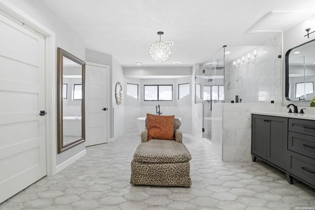 15731 Dawn Crest, San Antonio, TX 78248