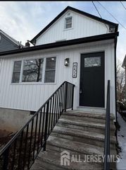 652 W Broad St Street, Westfield, NJ 07090