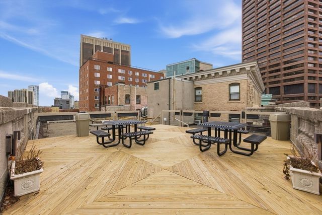 21 Beacon St 11L, Boston, MA 02108