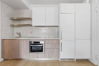 21 Beacon St 11L, Boston, MA 02108