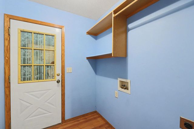 2767 N Battin Ct, Wichita, KS 67220