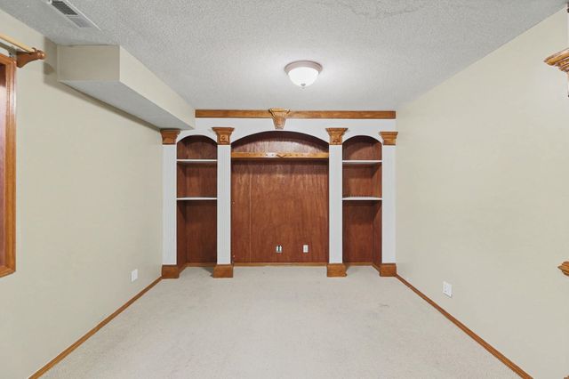 2767 N Battin Ct, Wichita, KS 67220