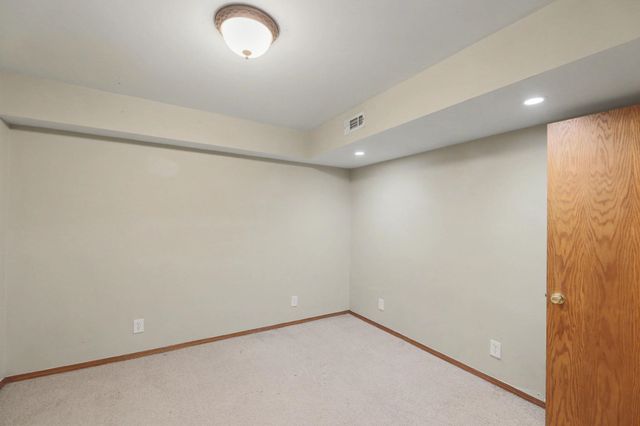 2767 N Battin Ct, Wichita, KS 67220