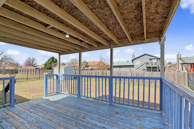 2767 N Battin Ct, Wichita, KS 67220