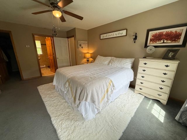 222 Bridge St, Warren, MA 01083