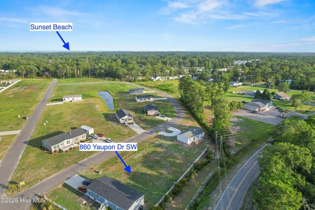 860 Yaupon Drive SW, Calabash, NC 28467